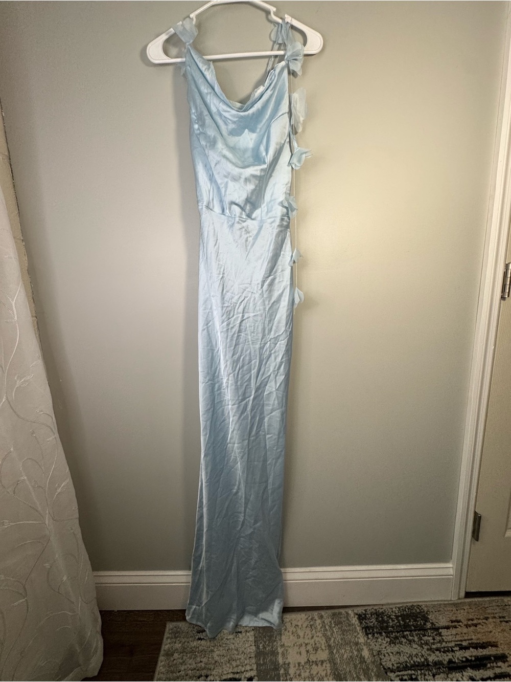 SHEIN Belle Light Blue Gown Backless Womens Medium